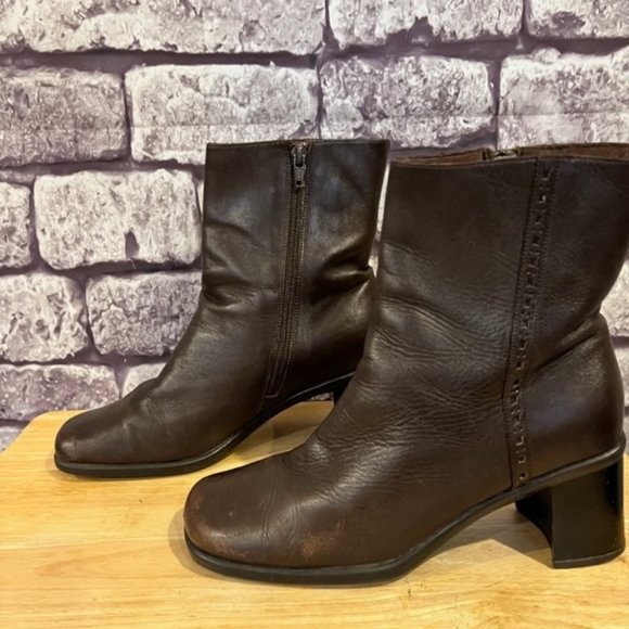 LS Studio Brown Leather Upper Boats Size 7 1/2 - Picture 2 of 8